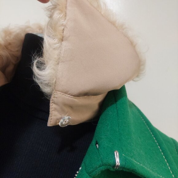 💥ABSOLUTELY STUNNING💥Wool & Curly Shearling Fur Military Jacket in Green - Picture 12 of 16